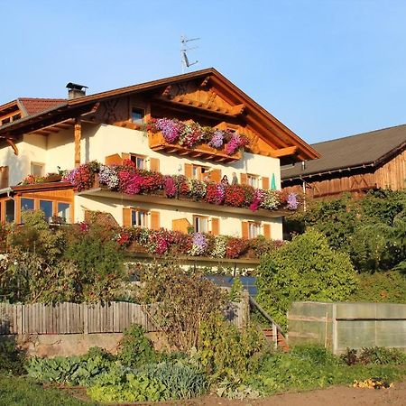 Kastnerhof Villa Meltina Exterior photo